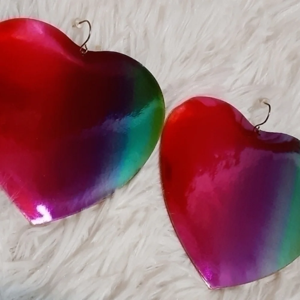 Vintage Leather Clutch & Rainbow Heart Earrings
